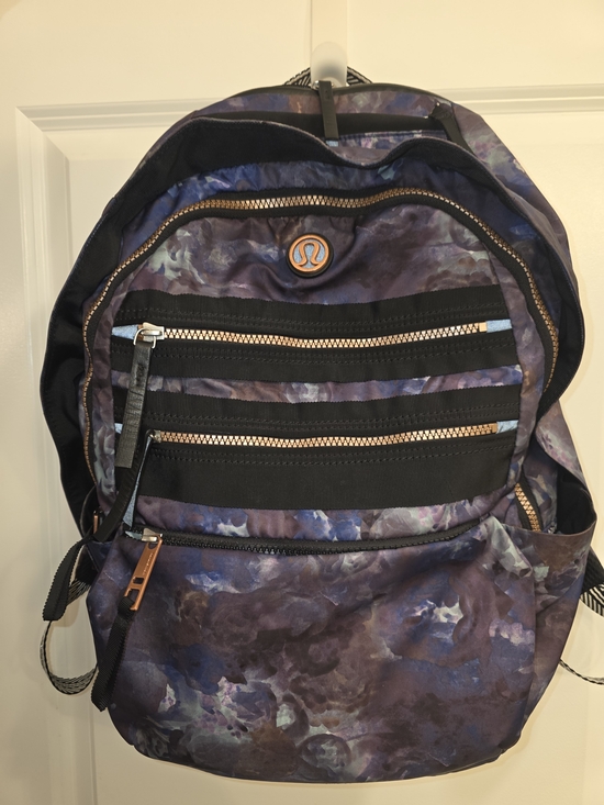 best travel backpack roller 360° rotating Water Resistant Rolling with 4 Removable Wheels for Adults,Airline Approved Carry on Luggage Fit 15.6 Inch Laptop Backpack with USB Charging Port : Electronics Painless Extraction fishing Color:Green Canopy Roomy secondary compartment Suri - Multi-Panel Coloured